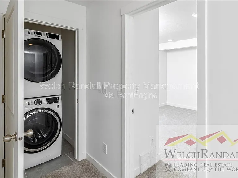 82 E Weekes Way — Photo 27