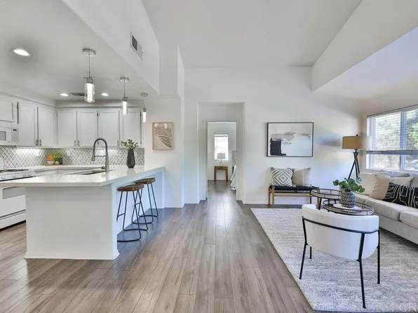1357 Monument Trail Dr, Chula Vista, CA 91915