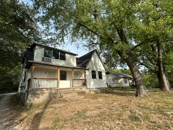 914 Willow Ln, Harrison, AR 72601