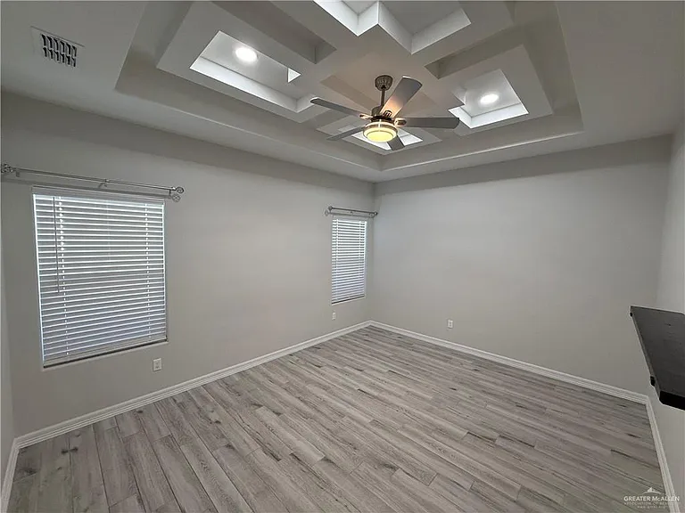 2700 E Comal Rd — Photo 12