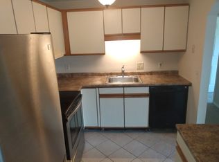 7 Gibbs St APT 9, Worcester, MA 01607