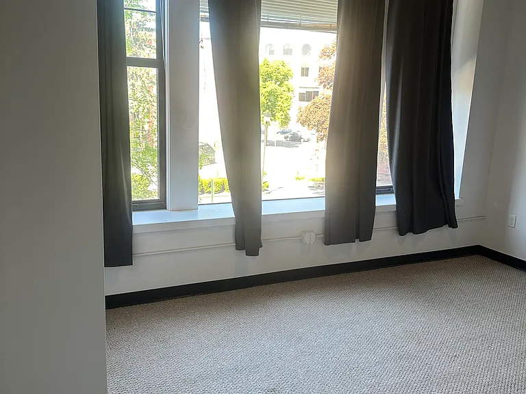22 Park St #16 — Photo 13