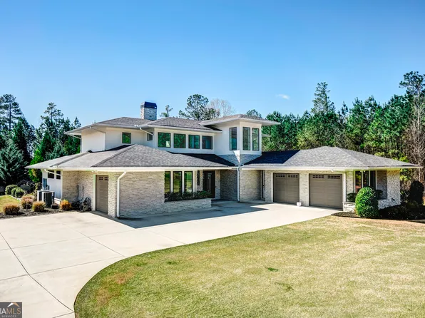 10 Arbor Shade Ln, Newnan, GA 30265