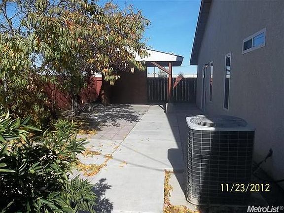 4th image of 685 Arizona Ave