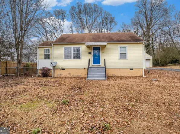 1879 Lyle Ave, College Park, GA 30337