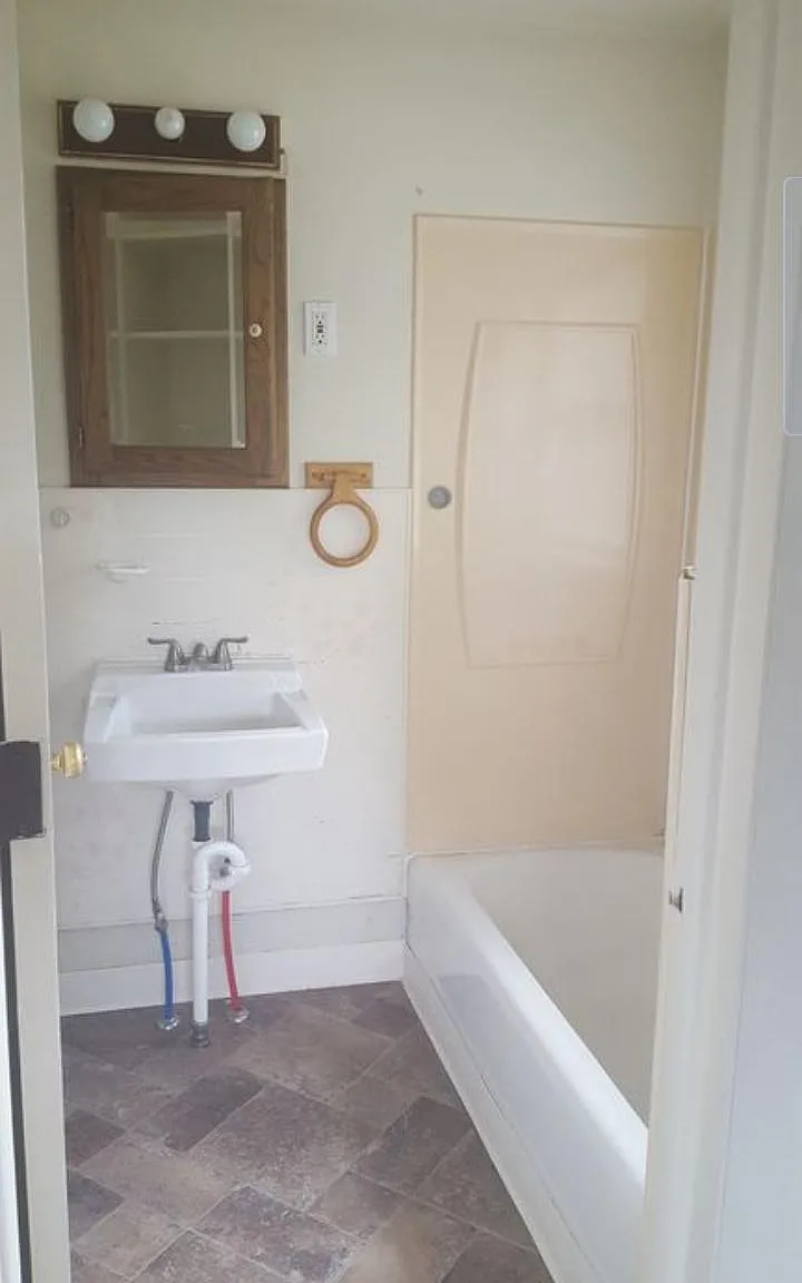 1 bed, $975 — Photo 4