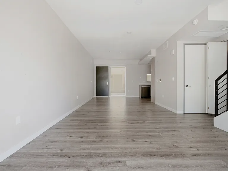 16300 Ventura Blvd #322 — Photo 20