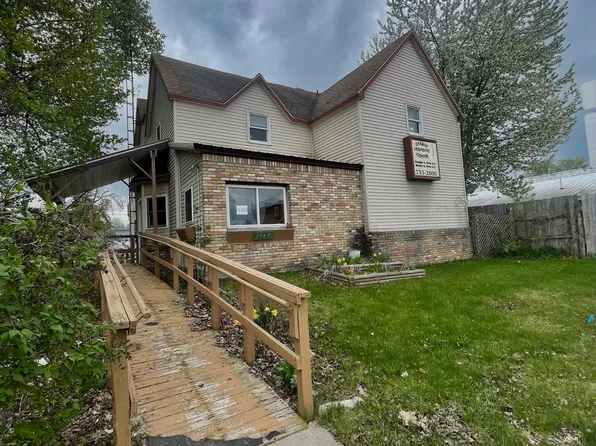 20417 State St, Onaway, MI 49765