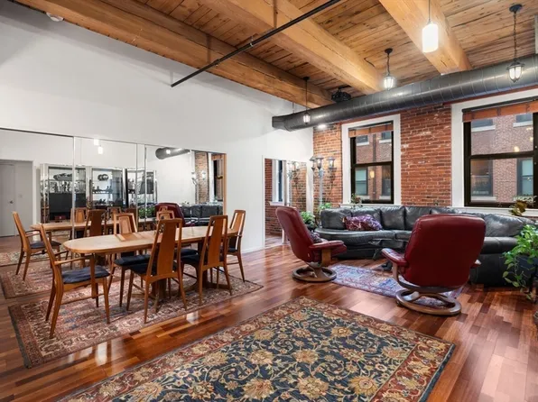 9 W Broadway #404, Boston, MA 02127