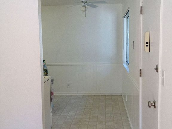 3rd image of 3725 Miramar Way APT 1