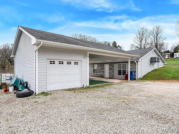 4th image of 3536 Aitch Rd