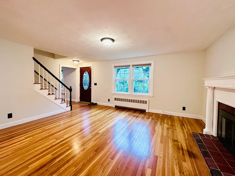 49 Hackensack Rd — Photo 9