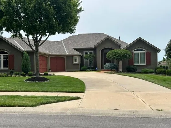 2812 NE 102nd Ter, Kansas City, MO 64155