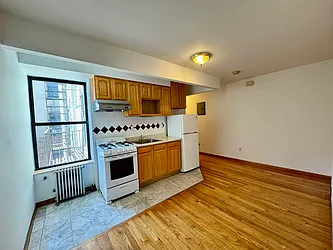 106 Mulberry Street