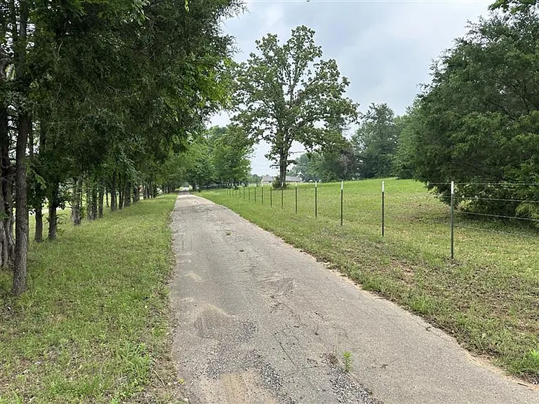 14508 State Highway 31 W — Photo 47