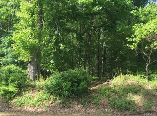 74 Dean Hill Rd, New Windsor, NY 12553