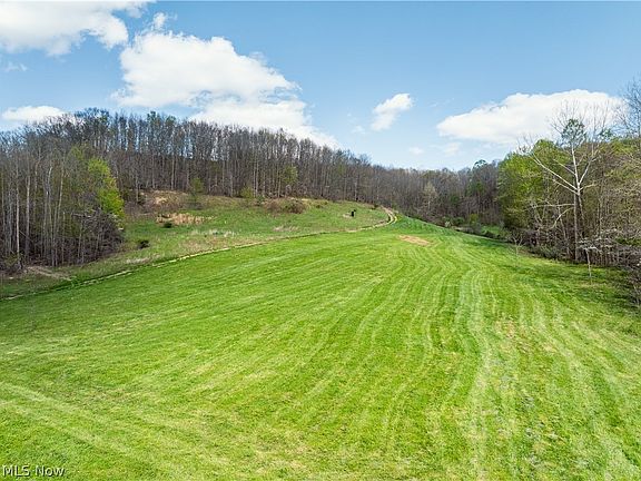 5th image of Edwards Ridge Rd
