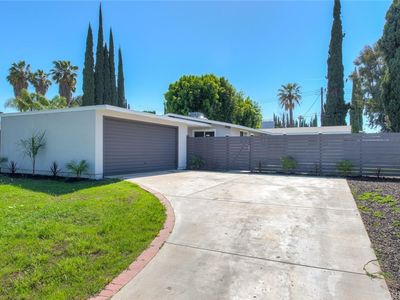 6553 Kelvin Ave, Winnetka, CA, 91306