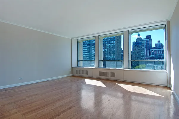 Rented by Corcoran | media 12