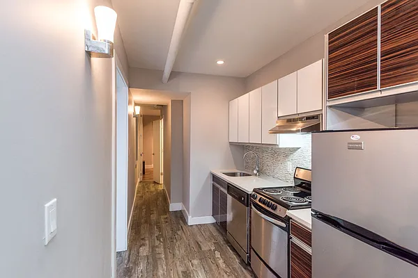 Rented by Nooklyn NYC LLC | media 30