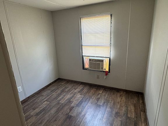 5th image of 23-89 Pebblehill Park #D1e12537a