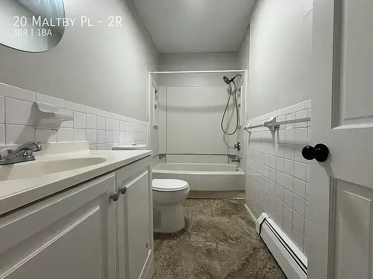 20 Maltby Pl #2R — Photo 5