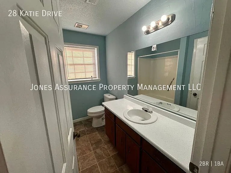 28 Katie Dr — Photo 15