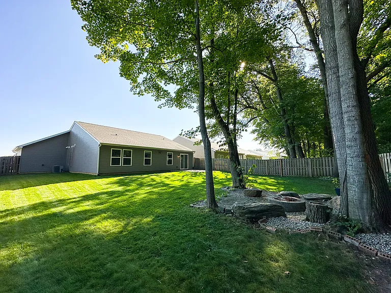 3407 McNeel Ct — Photo 3