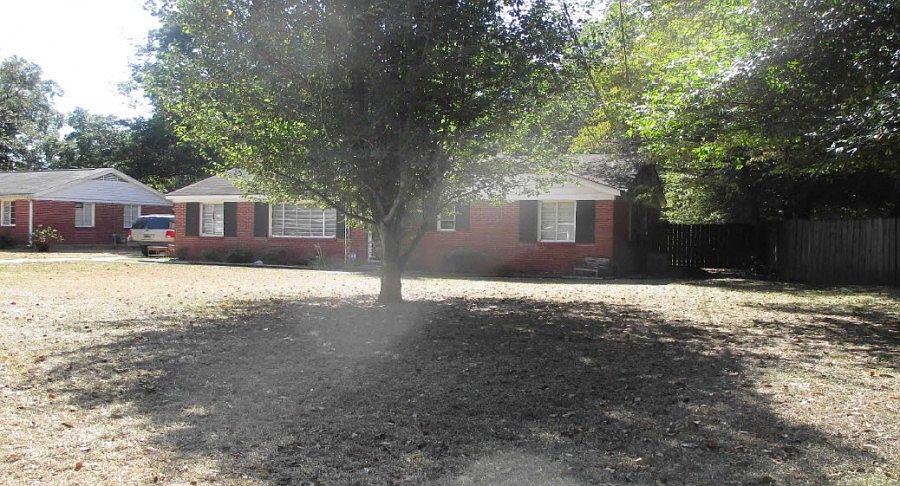 2nd image of 3714 Honeysuckle Ct