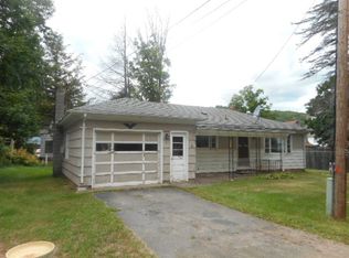 7 Ridge Rd, Roxbury, NY 12474