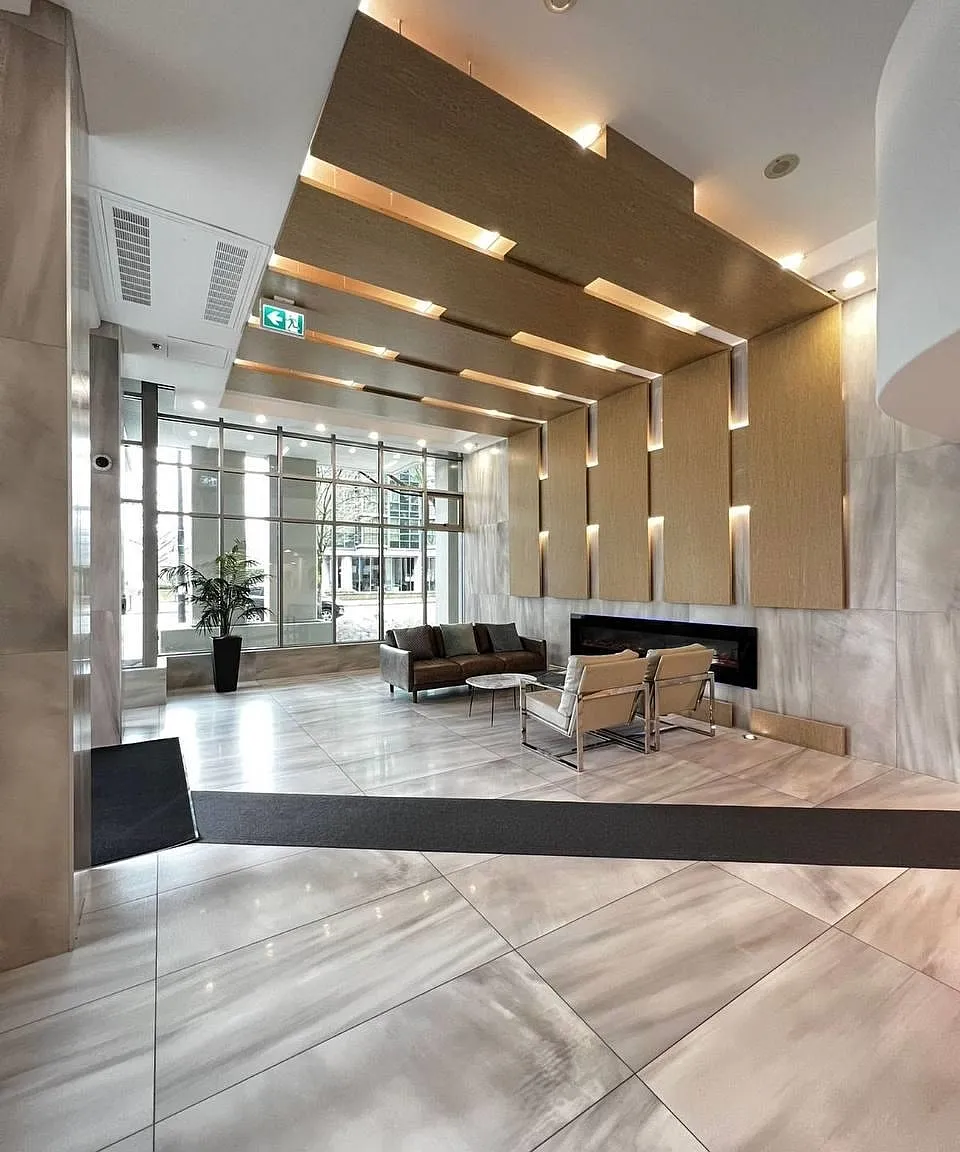 2 bed, 970 sqft, $3,850 — Photo 3