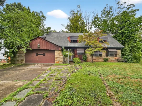 25321 Chatworth Dr, Euclid, OH 44117