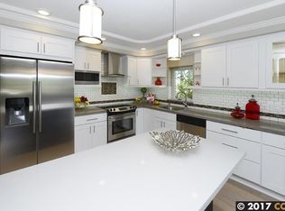 1917 Golden Rain Rd APT 2, Walnut Creek, CA 94595