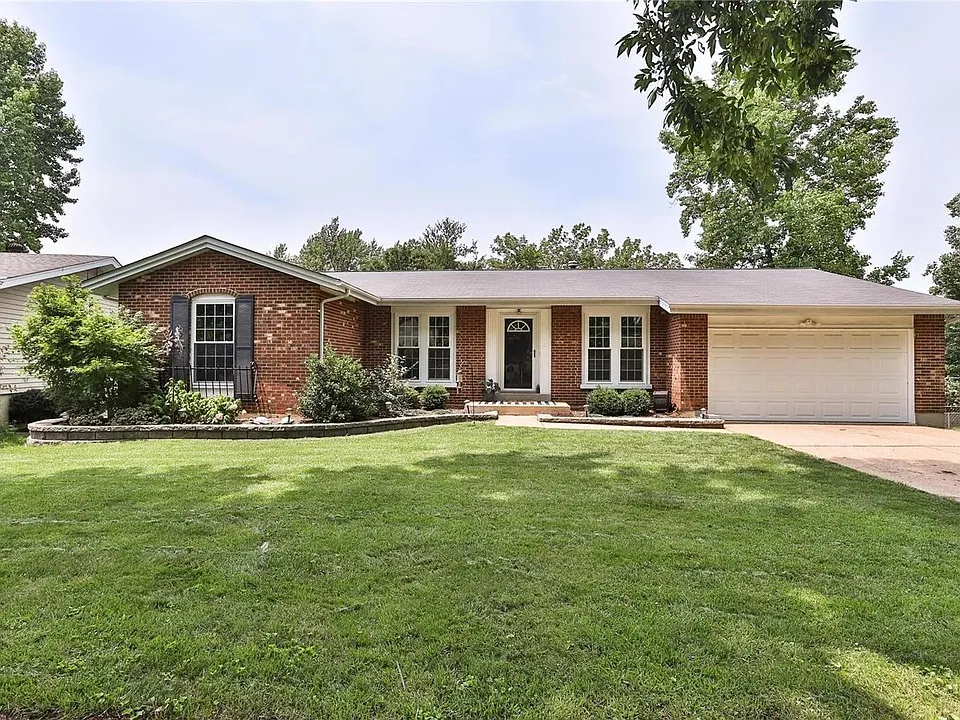 915 Glenmill Dr