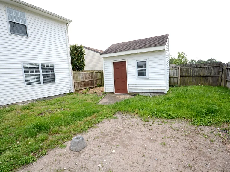 1217 Reardon Cir — Photo 58