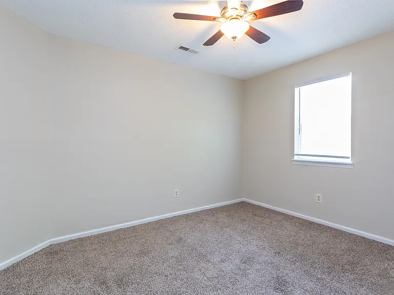 Brookridge Property — Photo 8