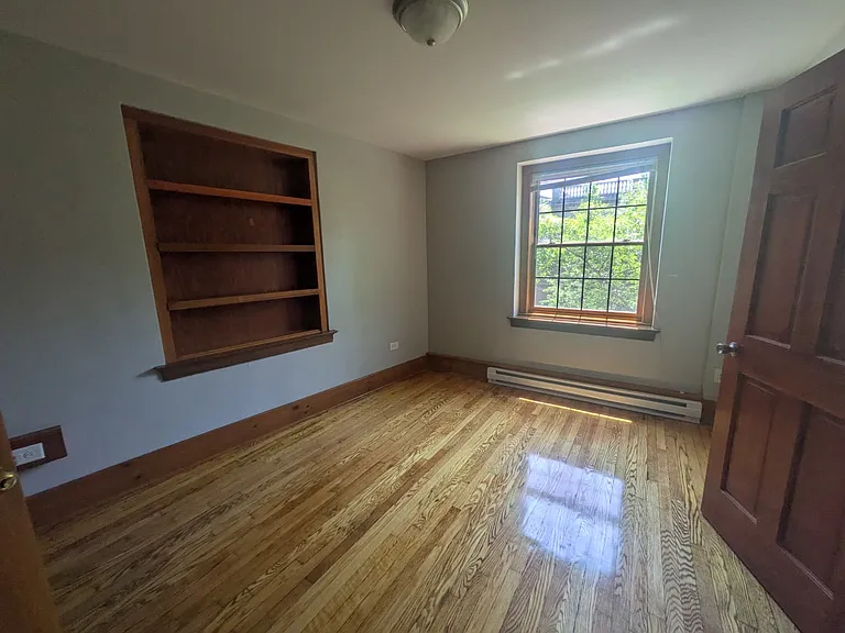 1175 Chapel St #3O0 — Photo 5