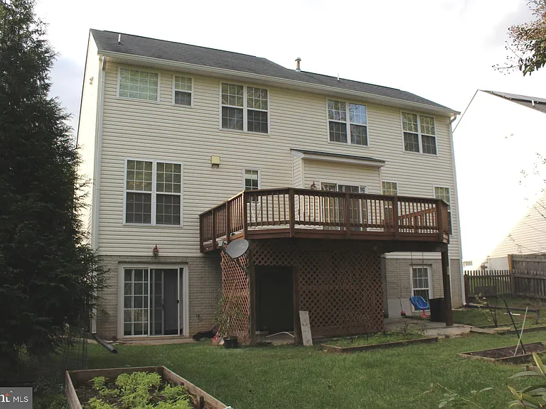 6125 Hot Spring Ln — Photo 4