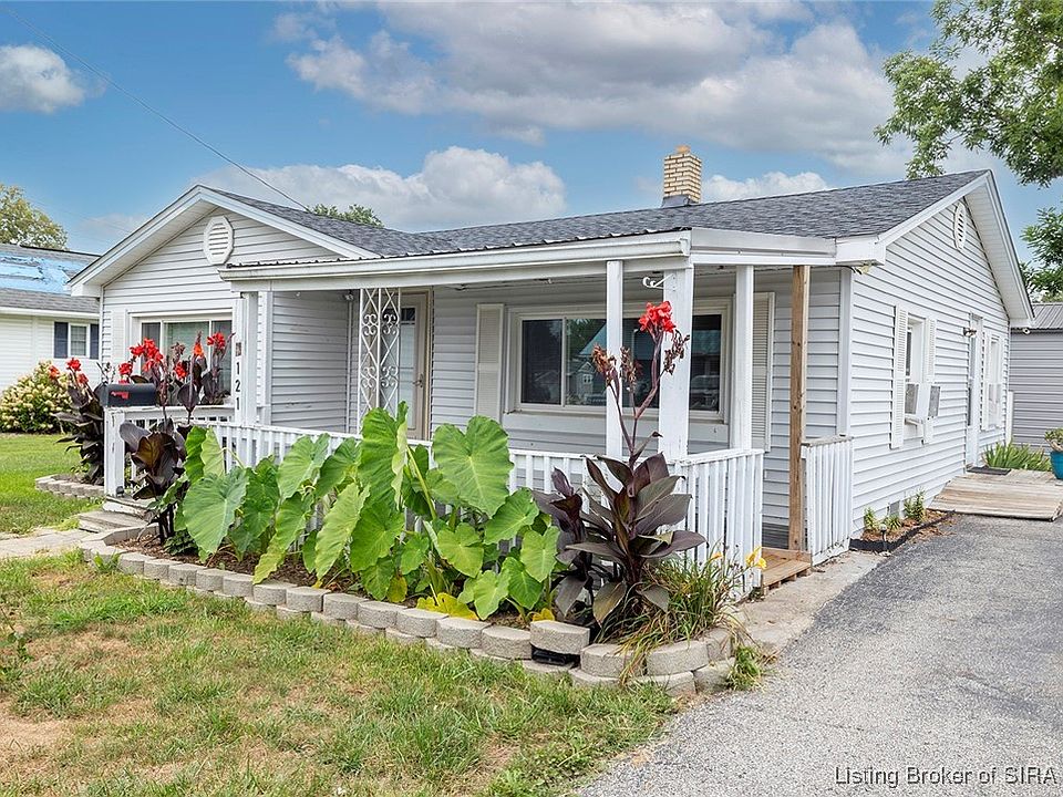 1st image of 121 Marshall Avenue