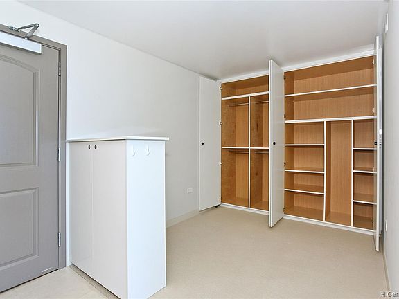 5th image of 1009 Kapiolani Blvd APT 3005