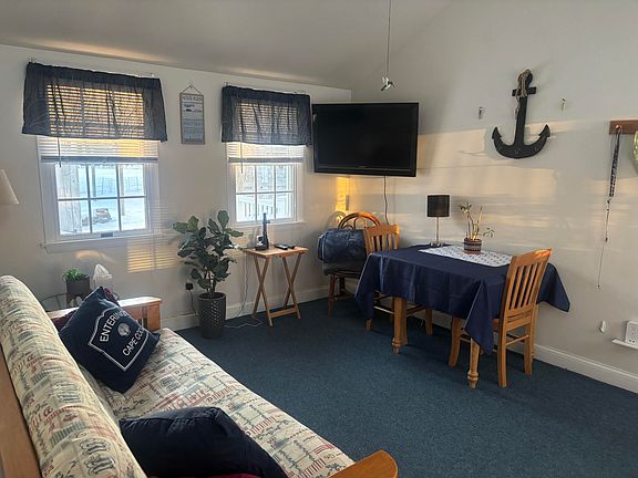 4th image of 36 Pawnee Road