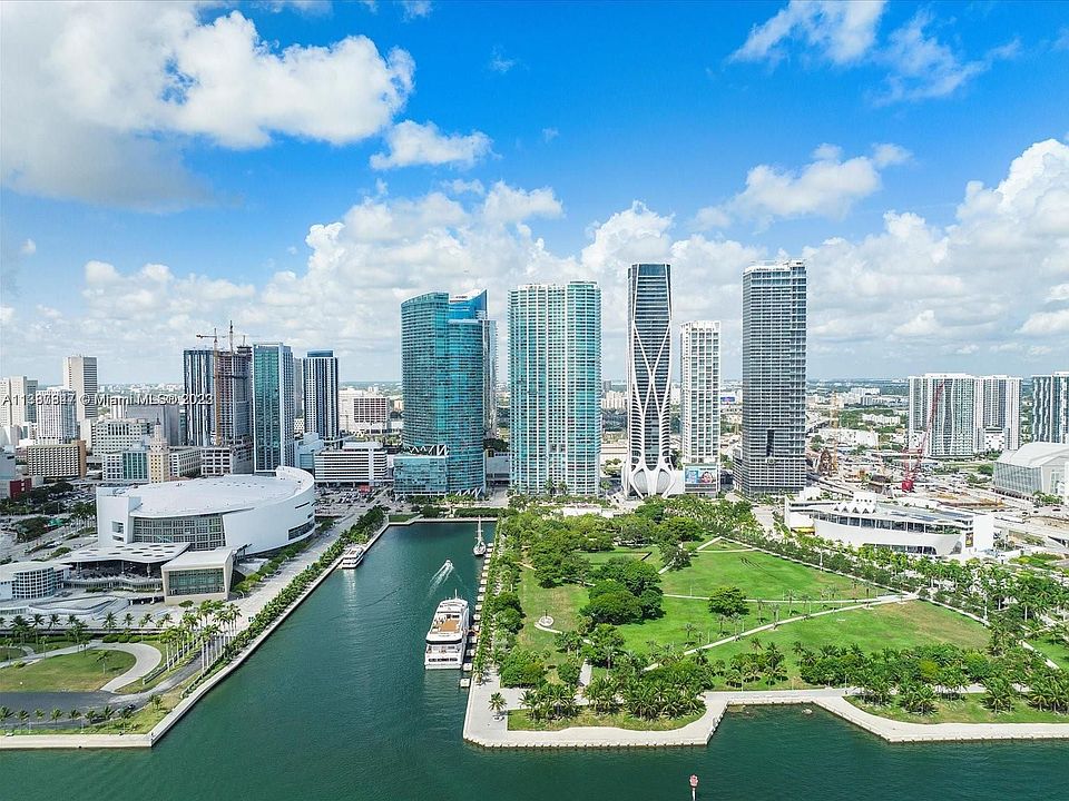 1st image of 900 Biscayne Blvd APT 2901