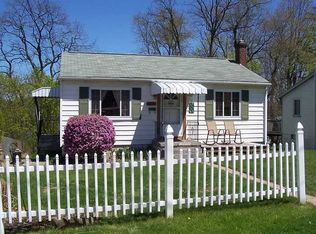 1225 McCabe Ave, Coraopolis, PA