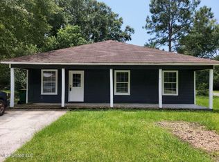 3800 Jeffery Rd, Moss Point, MS 39562