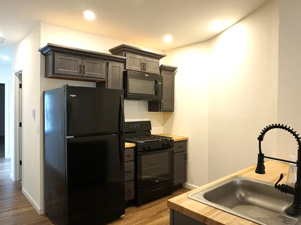 505 Northampton St #1