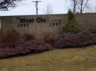 3995 River Rd APT 13, East China, MI 48054