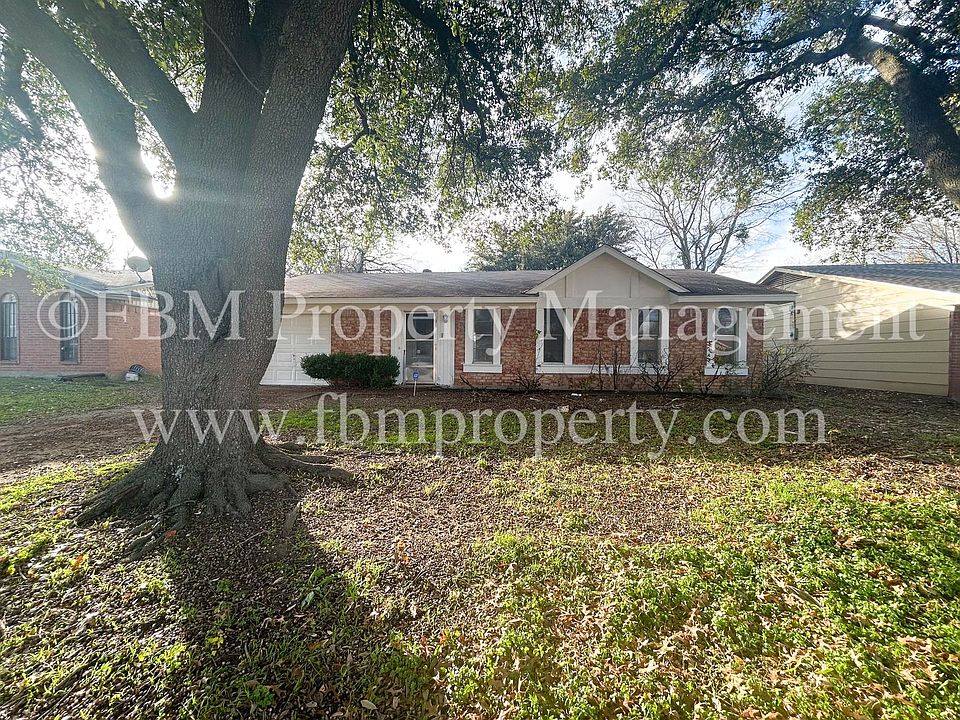 1st image of 2641 Arlington Ln