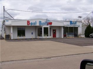 5412 Center Point Rd NE, Cedar Rapids, IA 52402