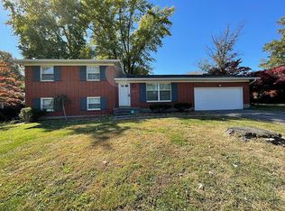 4408 Southridge Dr, Louisville, KY 40272