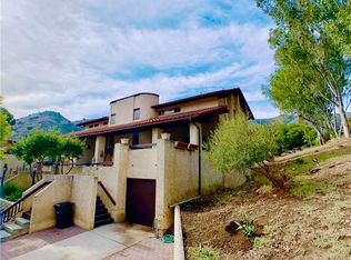 27 Cabrillo Dr, Avalon, CA 90704